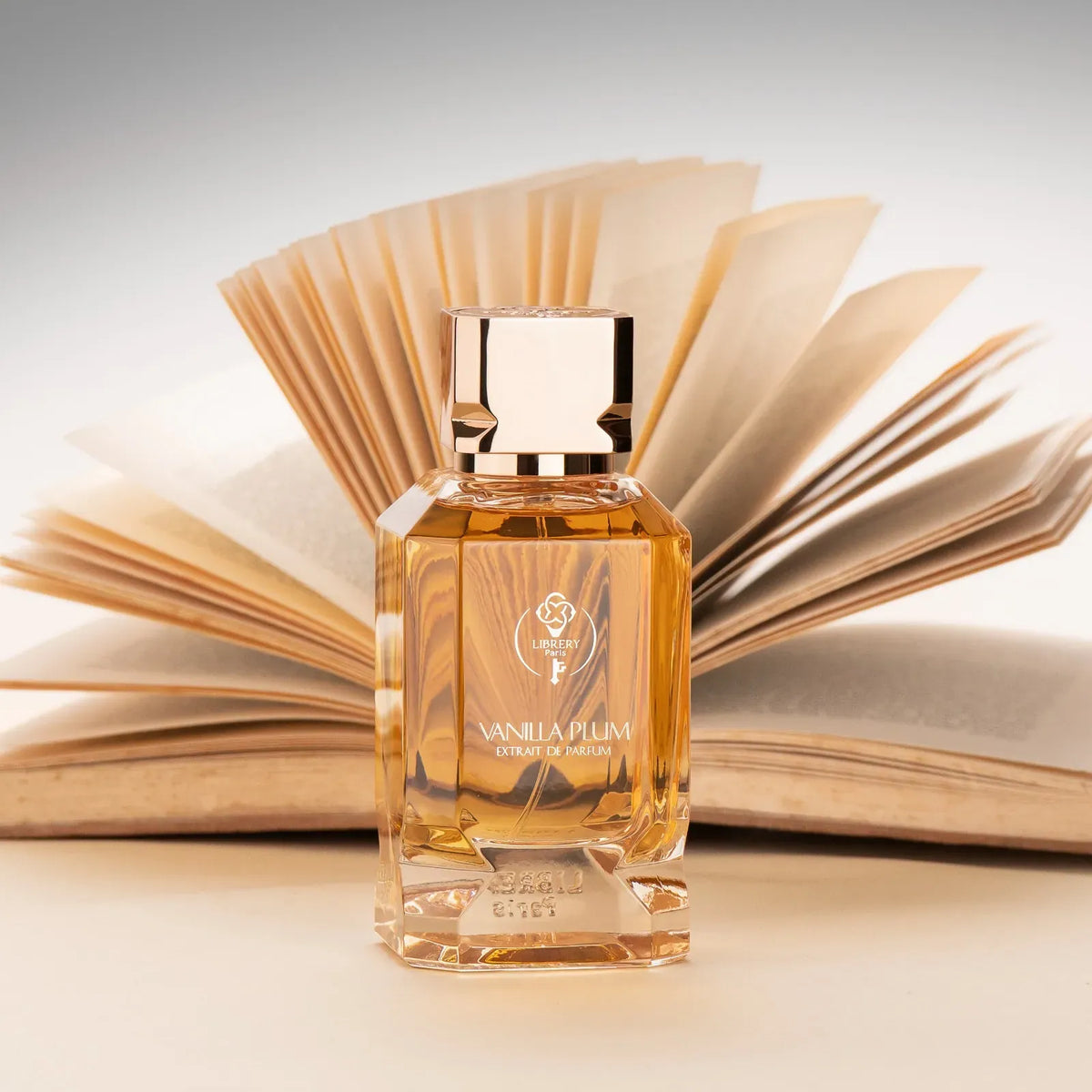 Vanilla Plum – Librery Paris