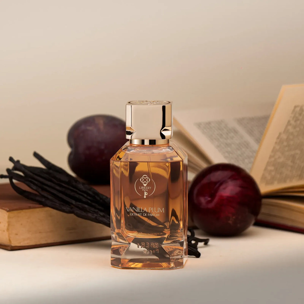 Vanilla Plum – Librery Paris